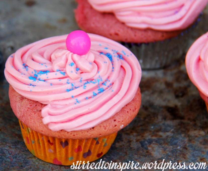 Bubblegum cupcakes with bubblegum frosting